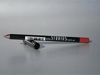 Studios Alapozók, árnyékolók